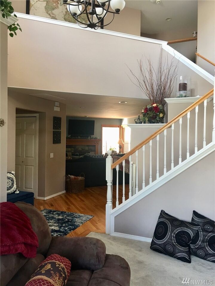Property Photo:  2203 145th Place SW  WA 98087 