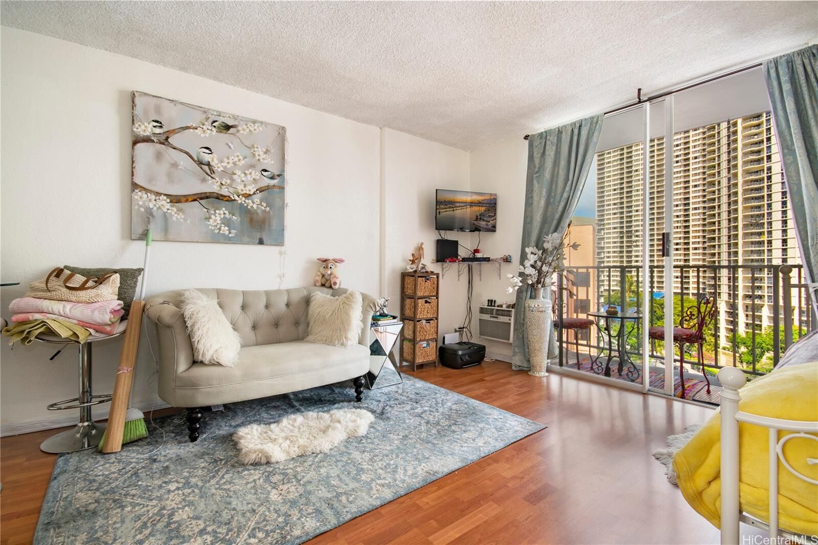 Property Photo:  1920 Ala Moana Boulevard 704  HI 96815 