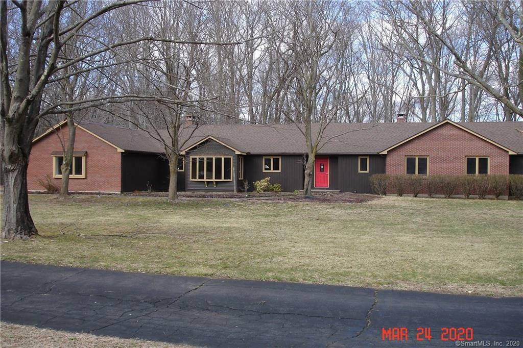 Property Photo:  11 Pheasant Run  CT 06095 