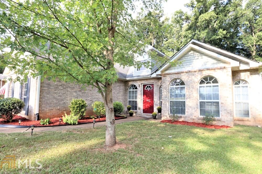 Property Photo: 52 Castleman Rd GA 30116