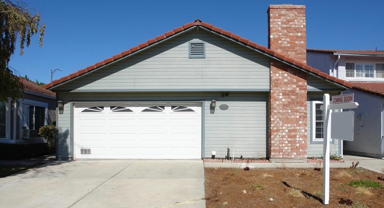 Property Photo:  551 Lanfair Circle  CA 95136 