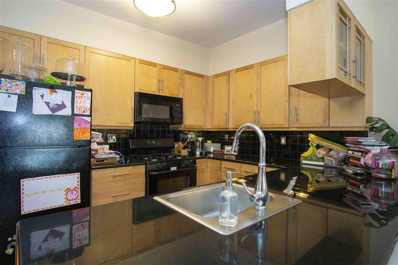 Property Photo:  225 Grand St 4A  NJ 07030 