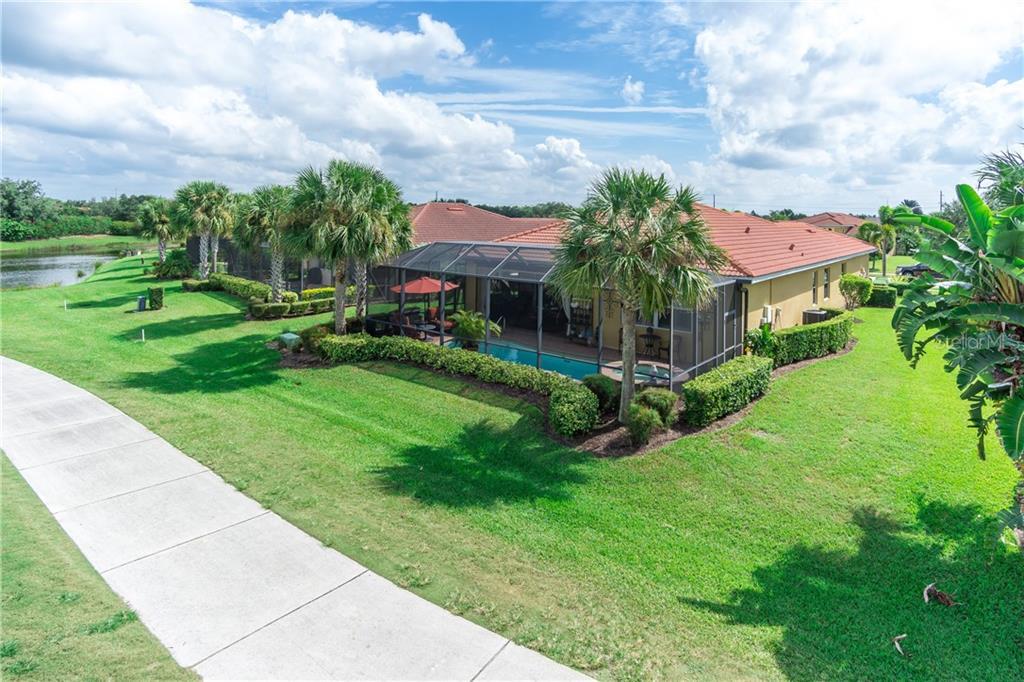 Property Photo: 130 Palazzo Court FL 34275