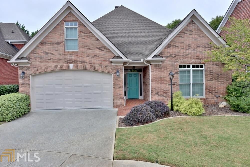 Property Photo: 1832 Glenwood Ln GA 30078