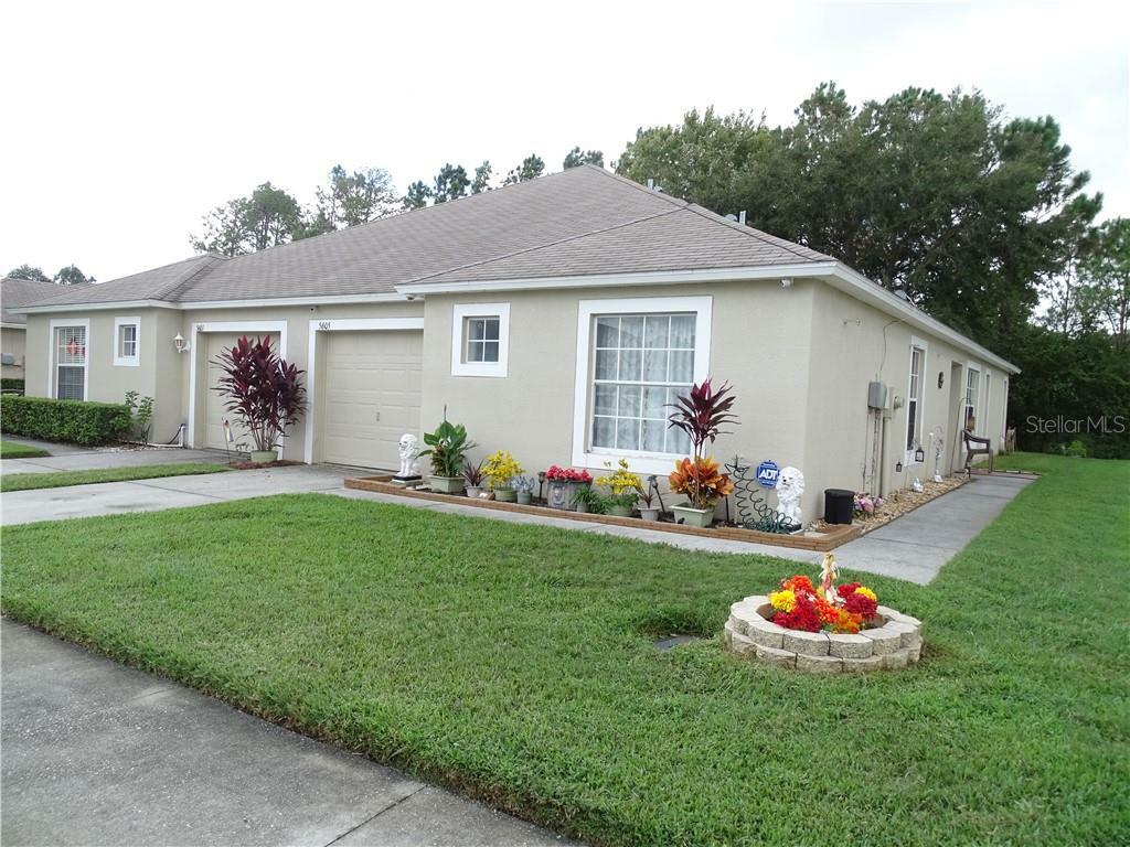 Property Photo:  5605 Autumn Shire Drive  FL 33541 