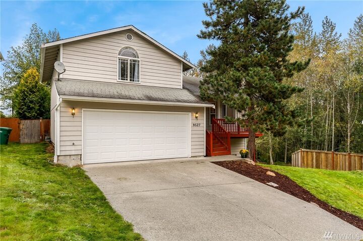 Property Photo: 9527 28th Street NE WA 98258
