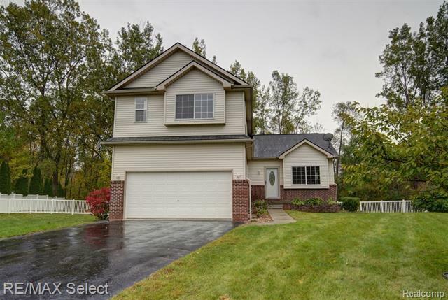 Property Photo:  6104 Locust Trail  MI 48439 