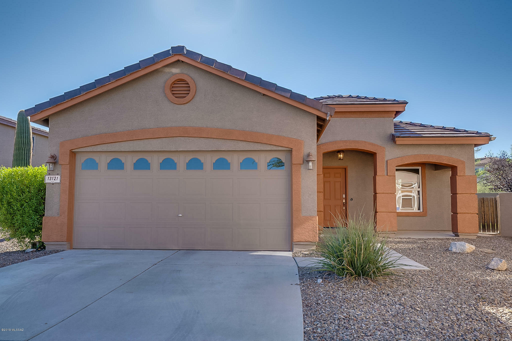 Property Photo: 13121 N Deergrass Drive AZ 85755
