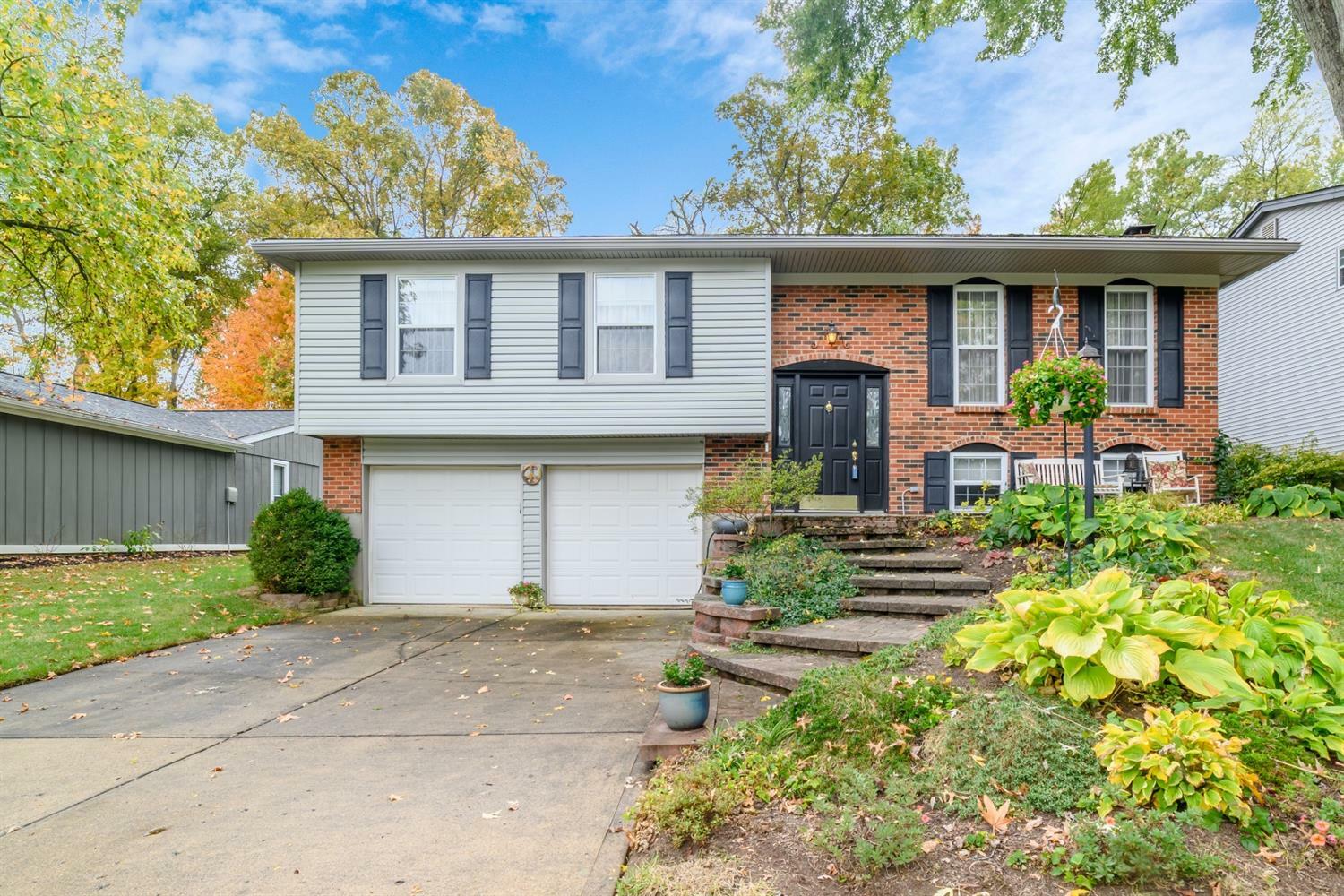 Property Photo: 3011 Kingsley Court OH 45039