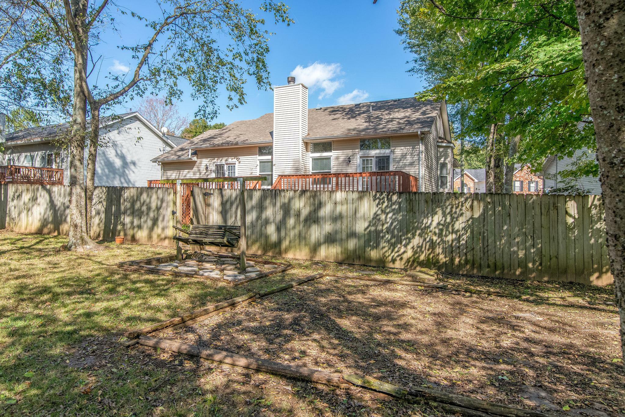 Property Photo: 163 Northlake Dr TN 37075