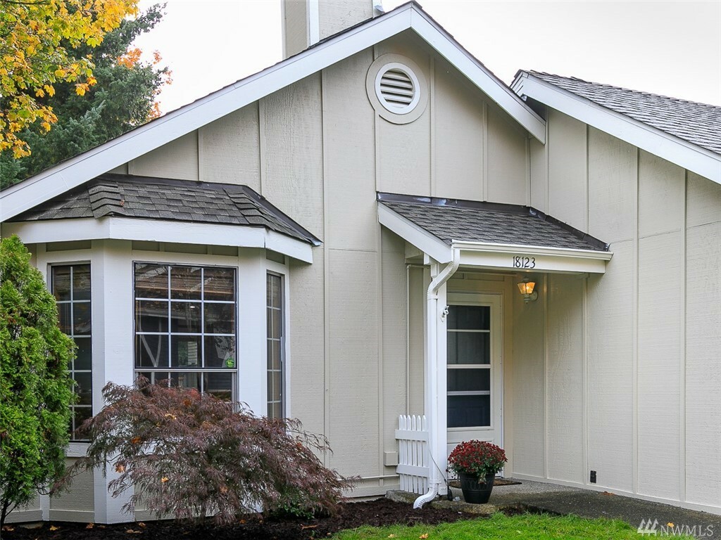 Property Photo:  18123 NE 91st Ct  WA 98052 