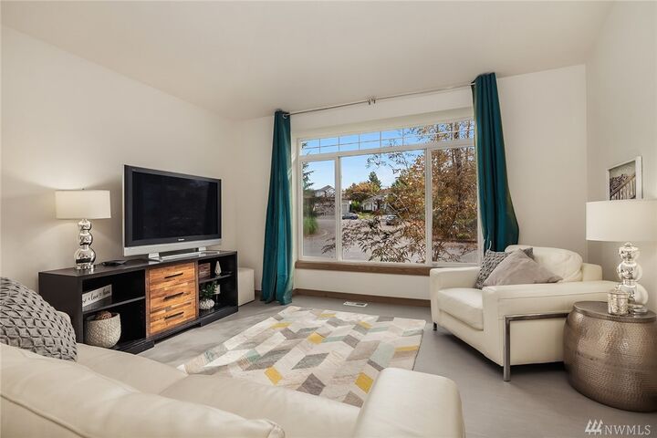 Property Photo: 22528 SE 279th Street WA 98038