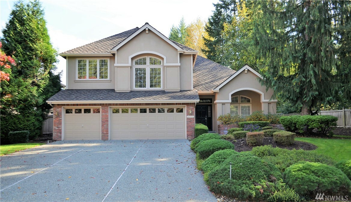 Property Photo:  25731 SE 34th St  WA 98075 