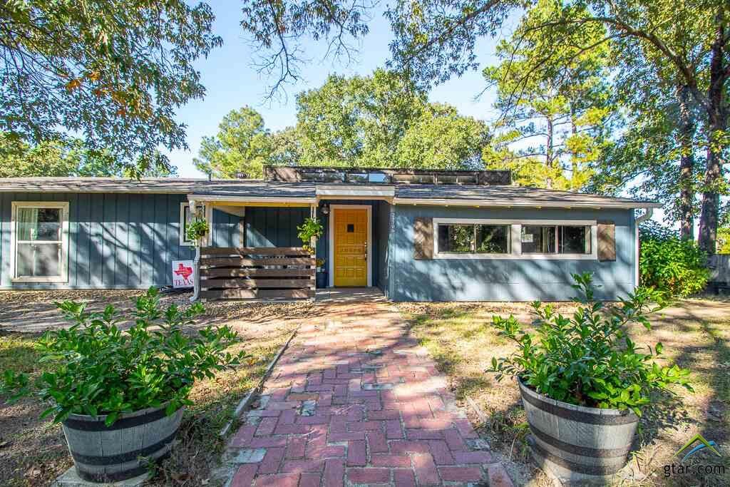 Property Photo:  23706 Cr 448  TX 75771 