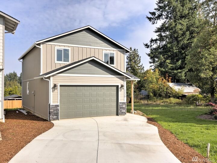 Property Photo:  1220  Bay Street  WA 98584 