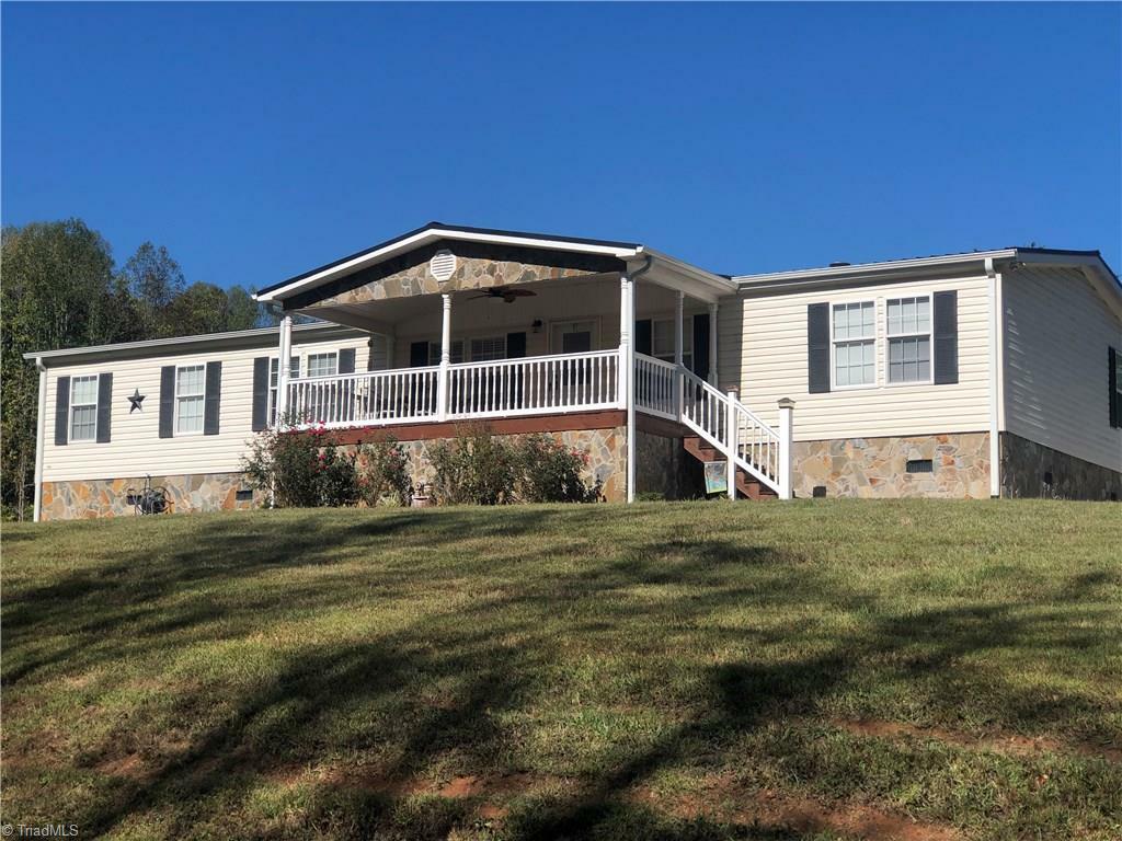 Property Photo:  1311 Sisk Road  NC 27016 