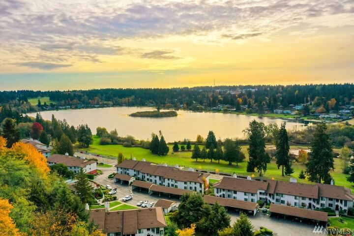 Property Photo: 23501 Lakeview Drive D104 WA 98043