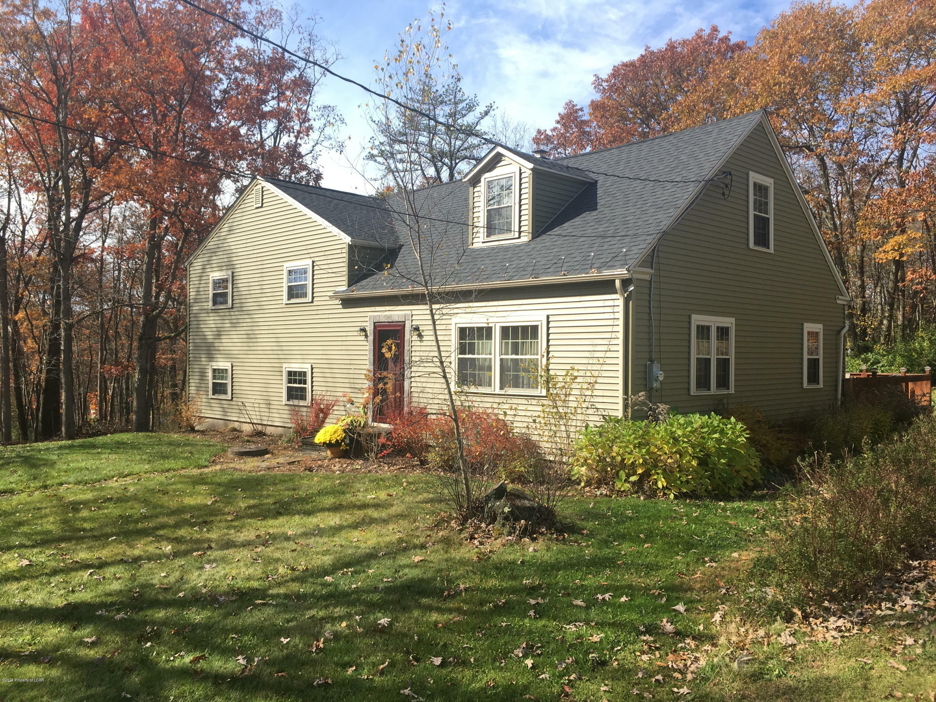 Property Photo:  211 Oakridge Road  PA 18702 