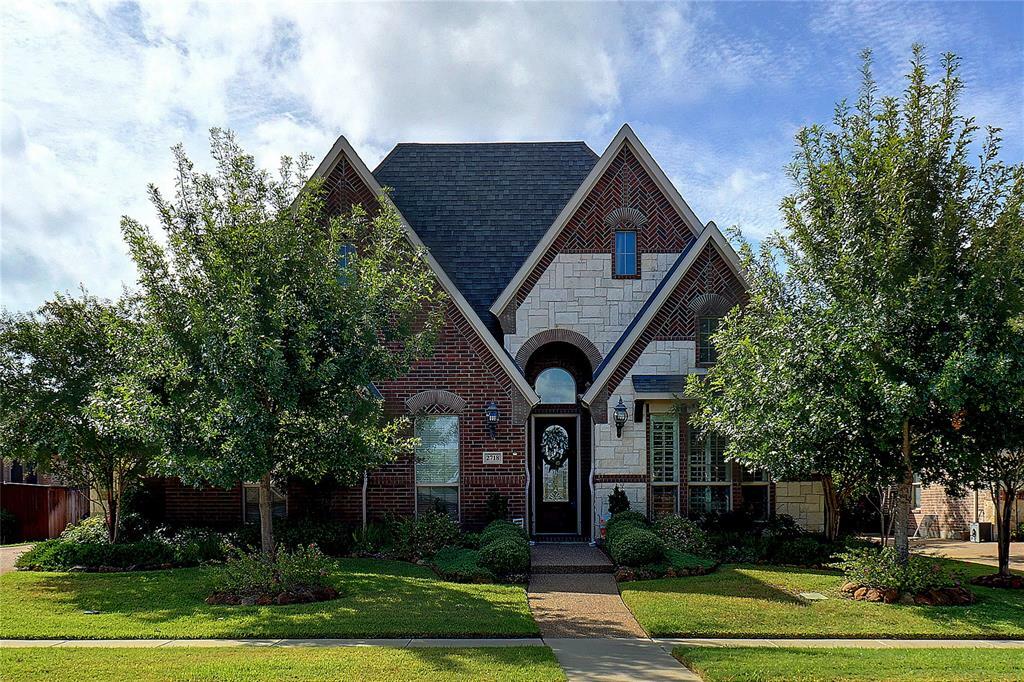 Property Photo:  2718 Broadway Drive  TX 76262 