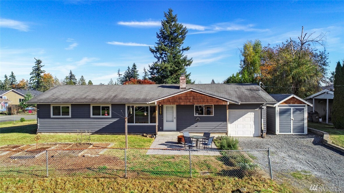 Property Photo:  20807 3rd Ave W  WA 98036 