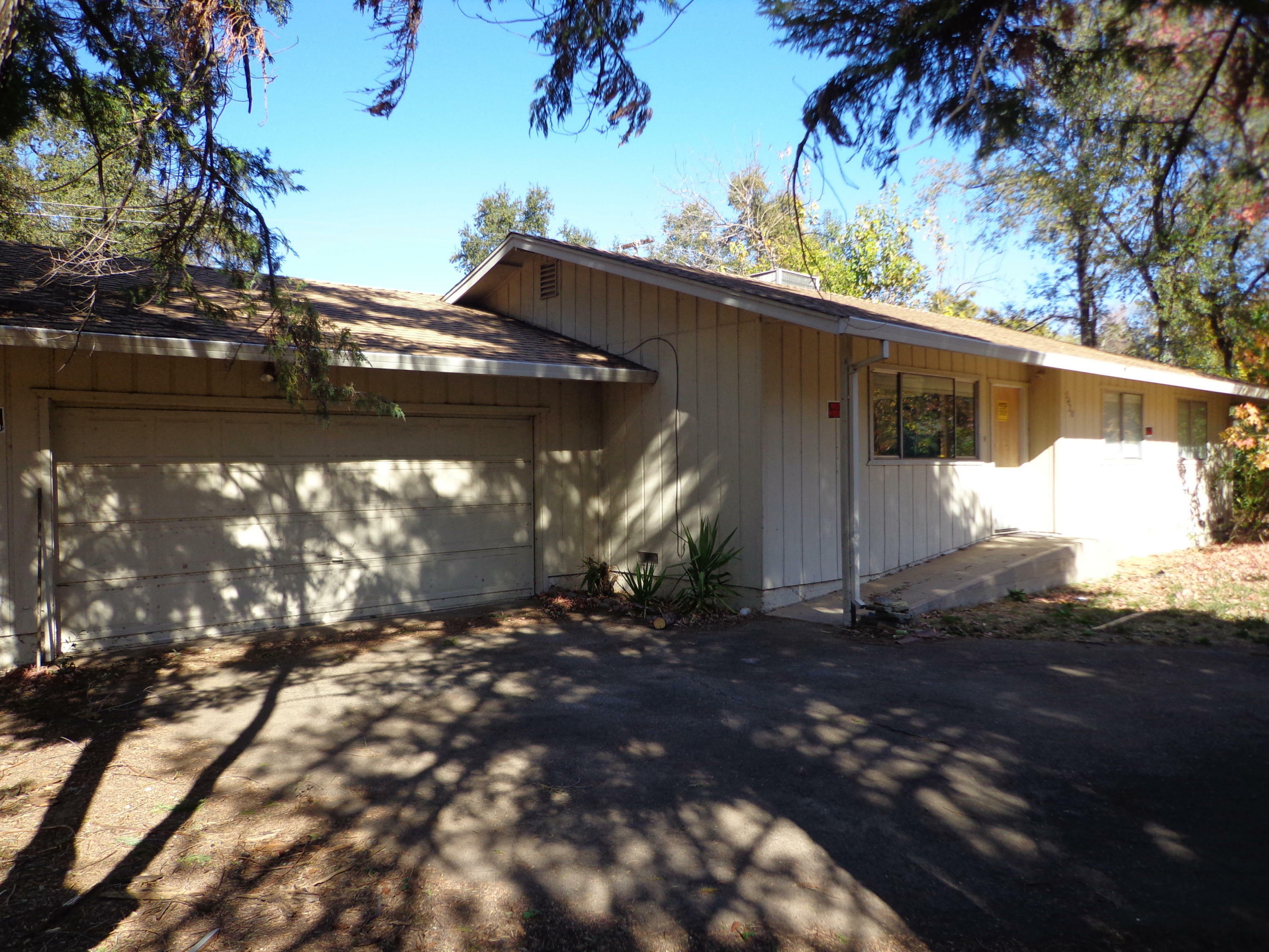 Property Photo:  5420 Willow Road  CA 96001 