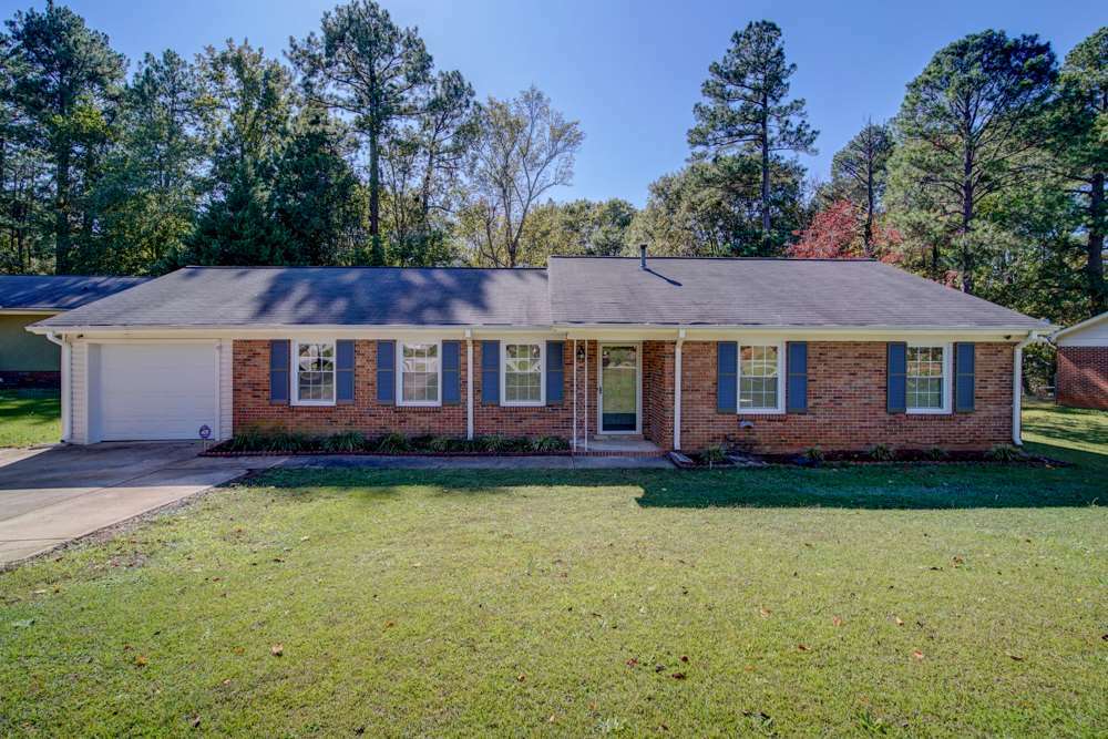 Property Photo:  197 Aberdeen Lane  SC 29307 