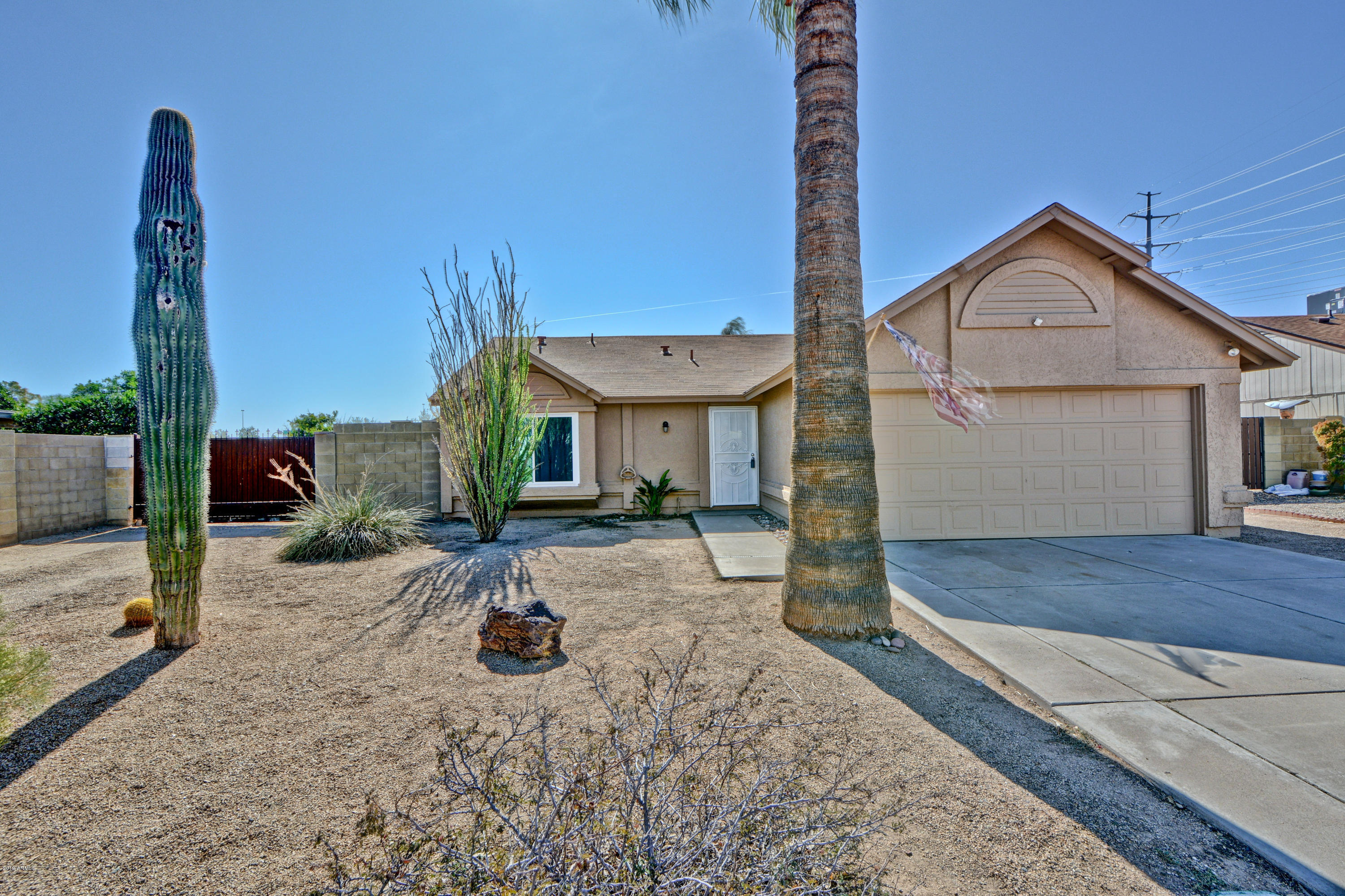 Property Photo:  3427 W Mohawk Lane  AZ 85027 