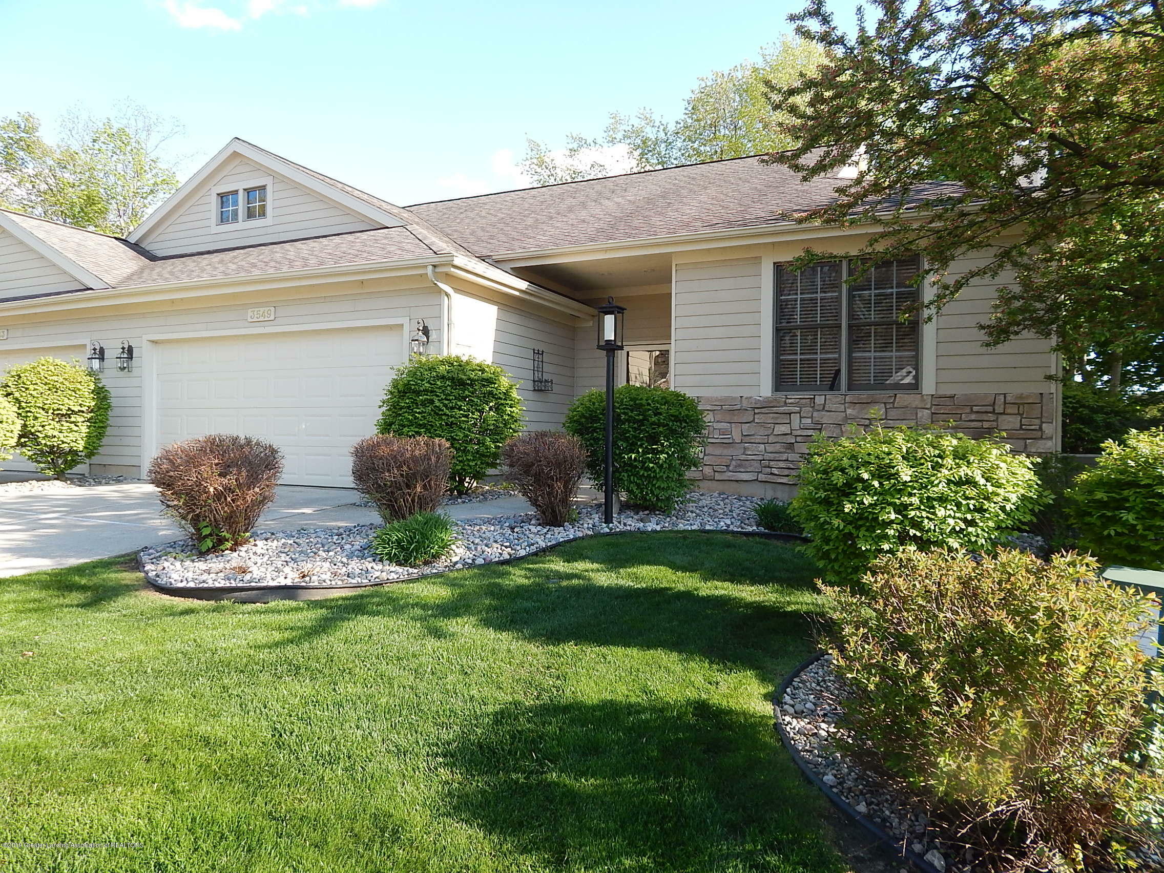 Property Photo:  3549 Oakmont Drive  MI 48910 