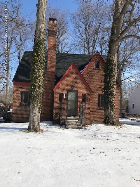 Property Photo:  2128 Cedar Street  MI 48842 