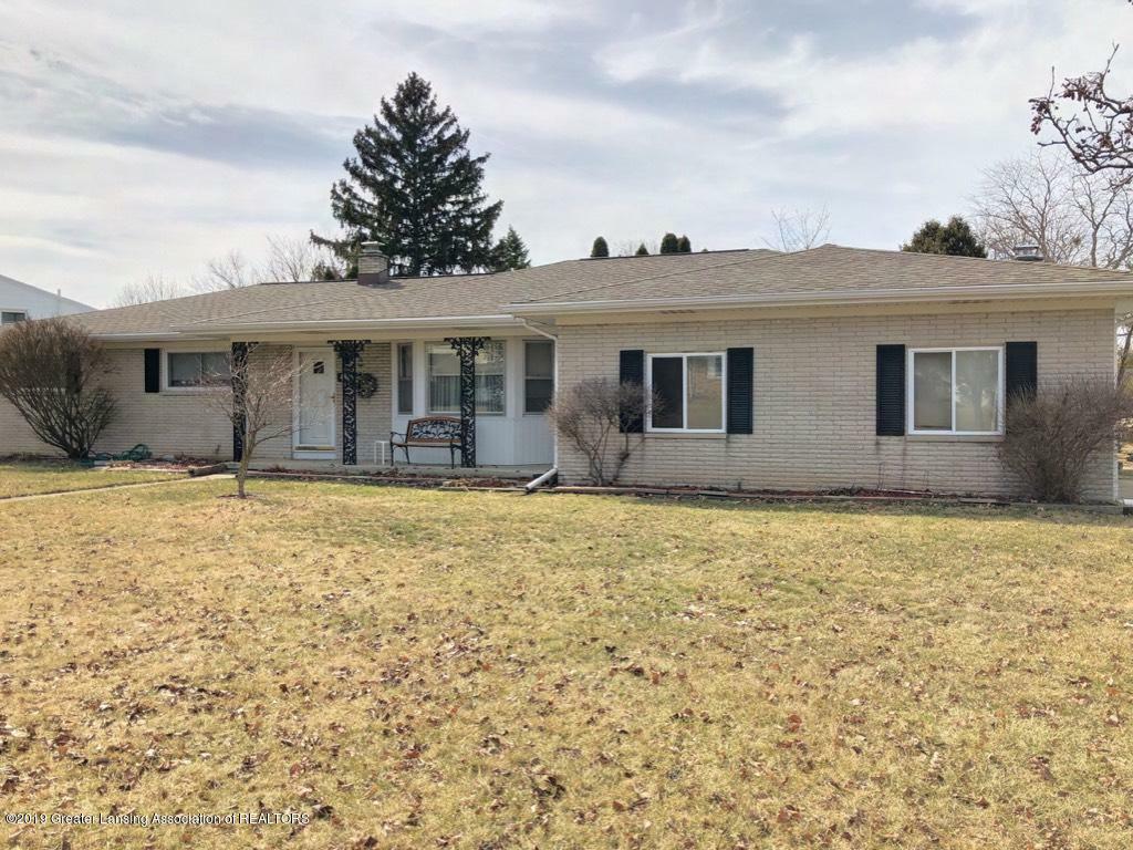 Property Photo: 4908 Applewood Drive MI 48917