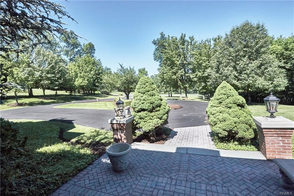 Property Photo: 5 Pleasant Ridge Run Road NY 10924