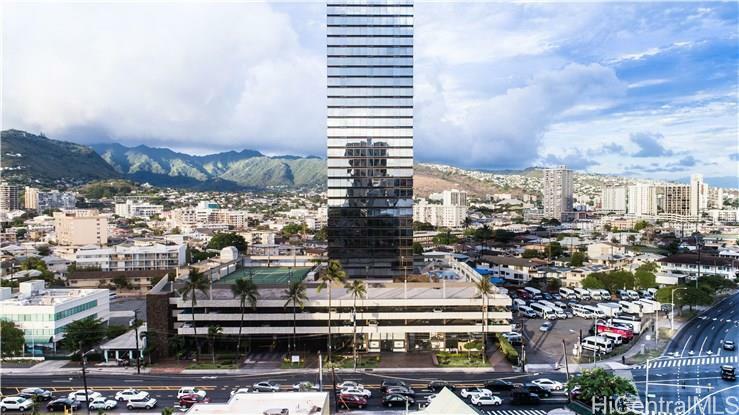 Property Photo:  1750 Kalakaua Avenue 105  HI 96826 