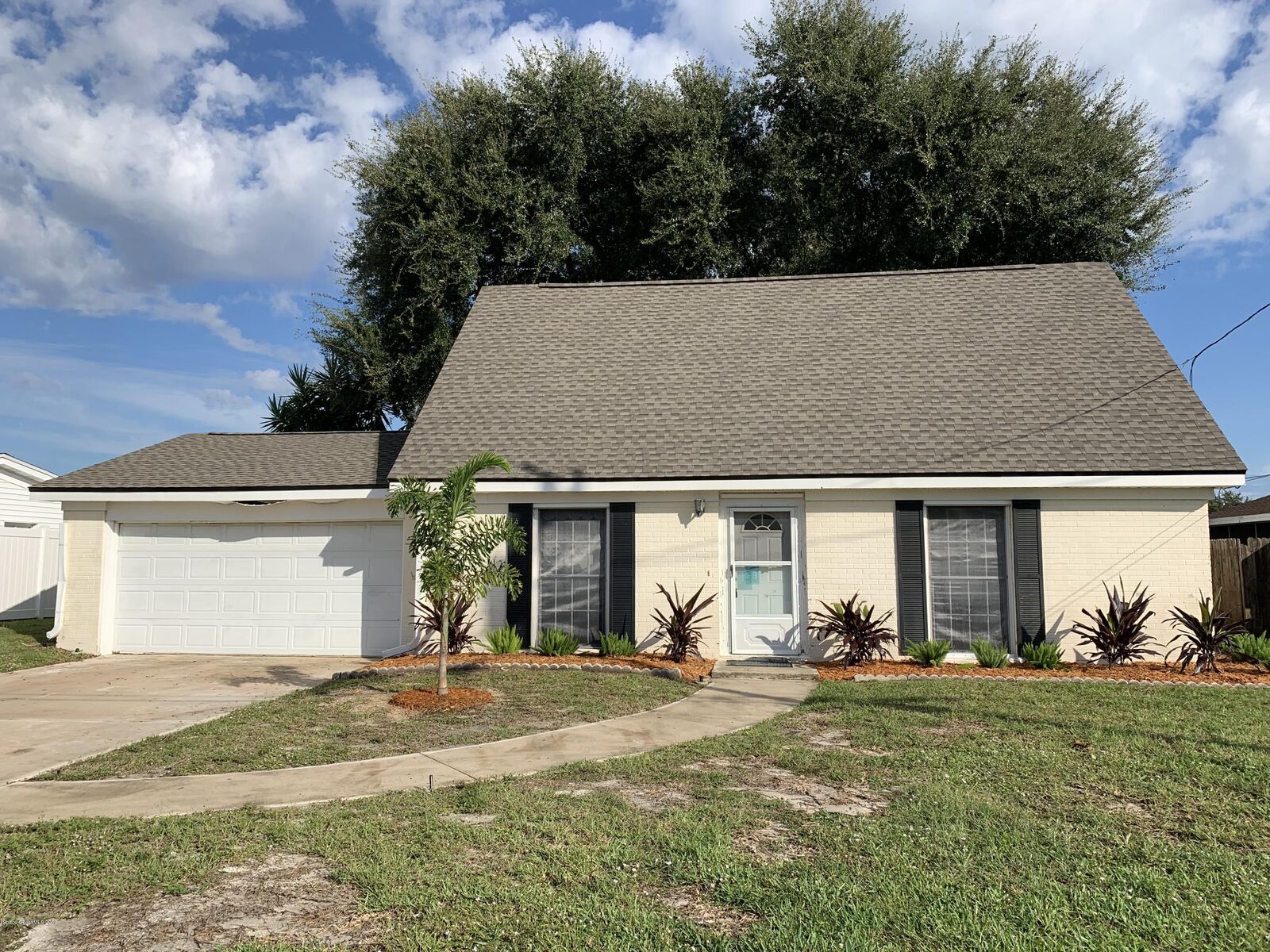 Property Photo:  1650 E Central Avenue  FL 32952 