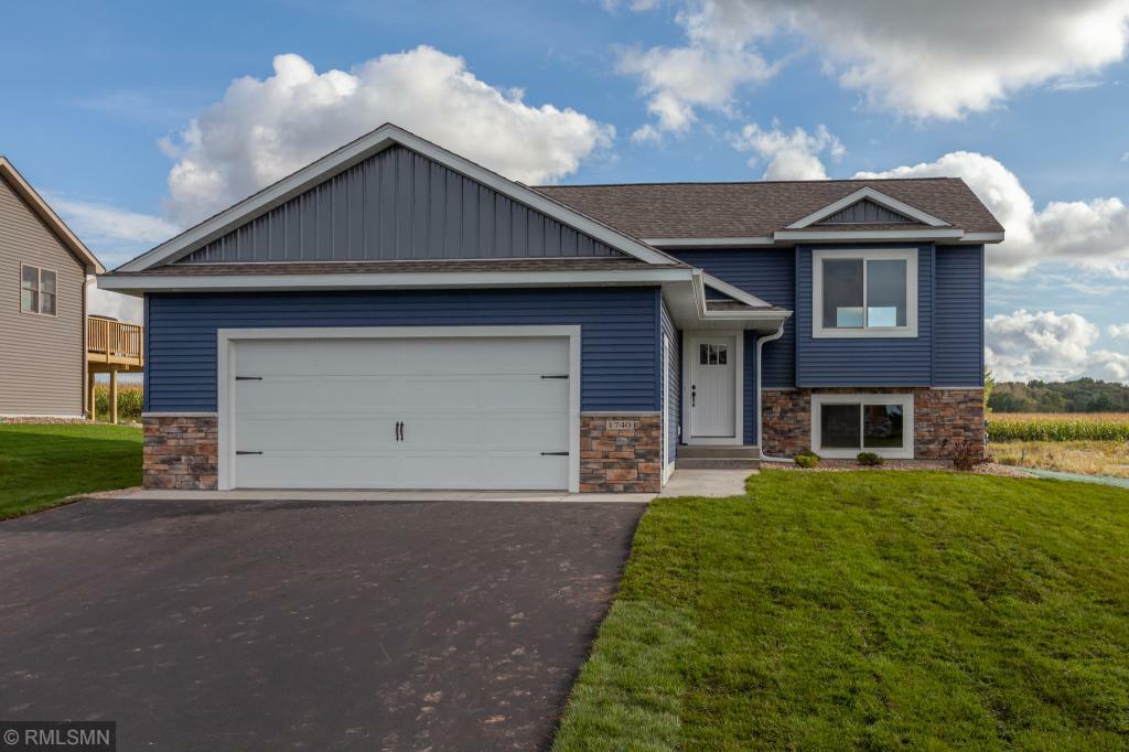 Property Photo:  1642 Beaver Way  WI 54017 