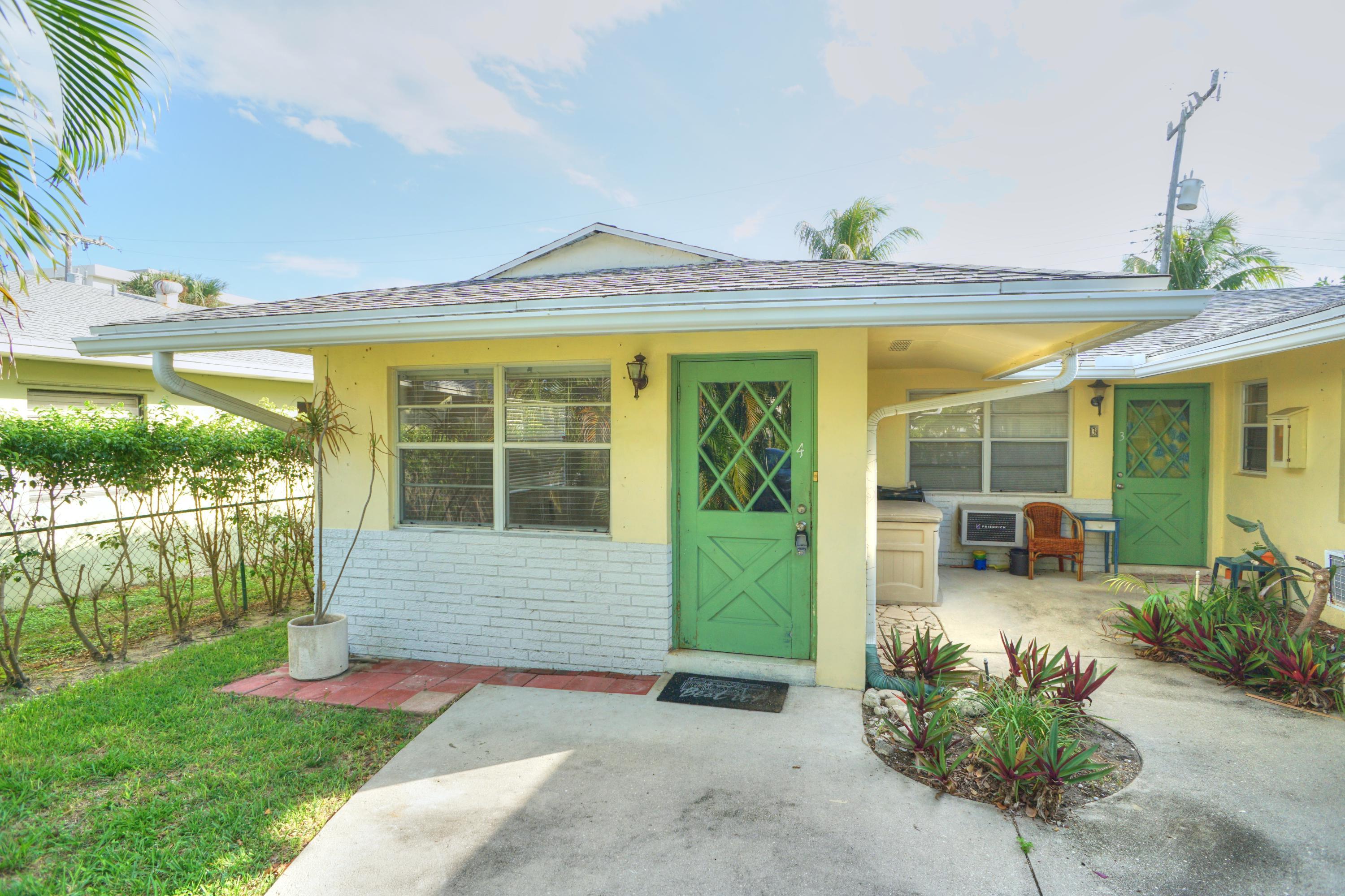 Property Photo: 112 Sandal Lane 4 FL 33404
