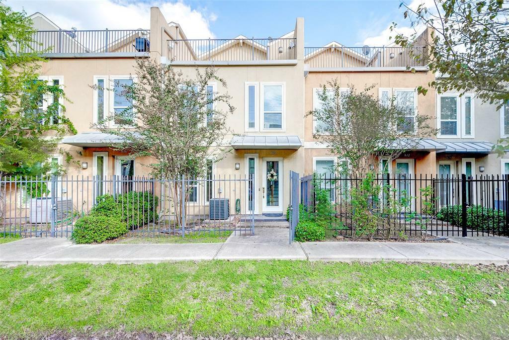 Property Photo:  1634 Cohn Street  TX 77007 