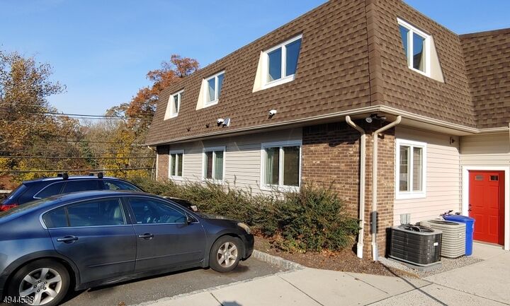 871 McBride Ave 2  Woodland Park NJ 07424 photo