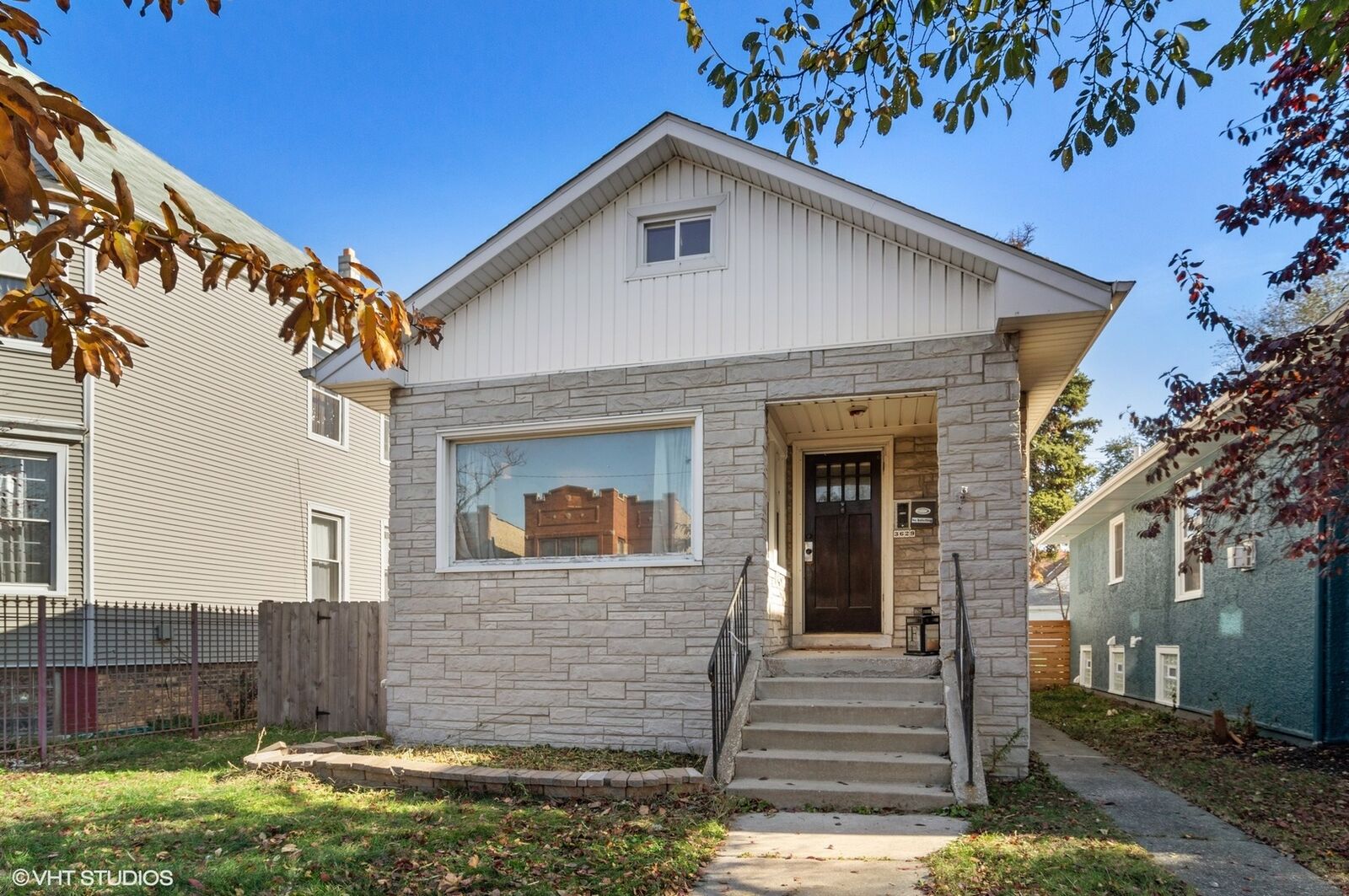 Property Photo: 3629 North Kimball Avenue IL 60618