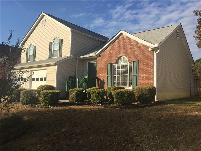 Property Photo: 7090 Oakwood Circle 30273
