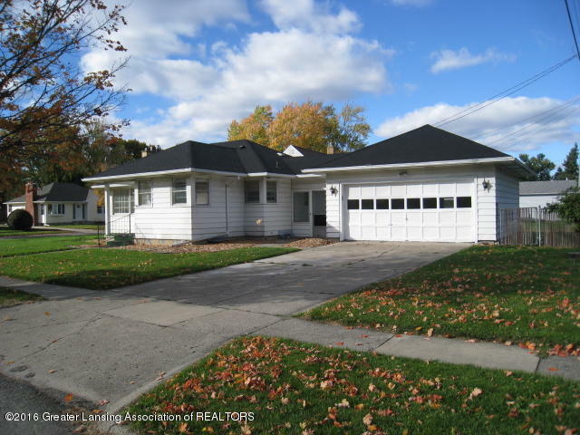 Property Photo:  3414 Upton Road  MI 48917 