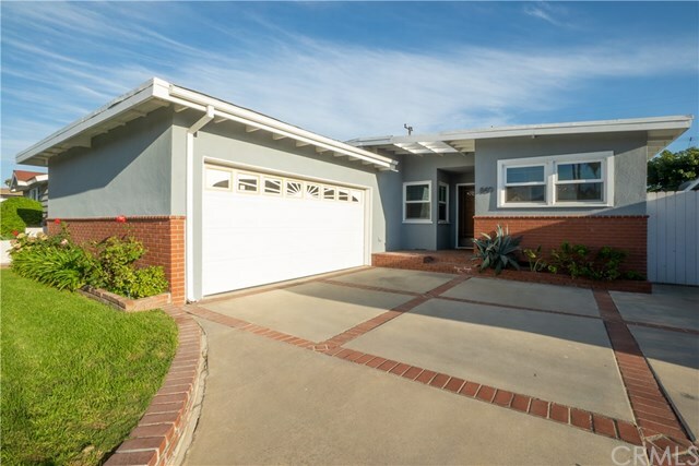 Property Photo: 840 Catalina Avenue CA 90740