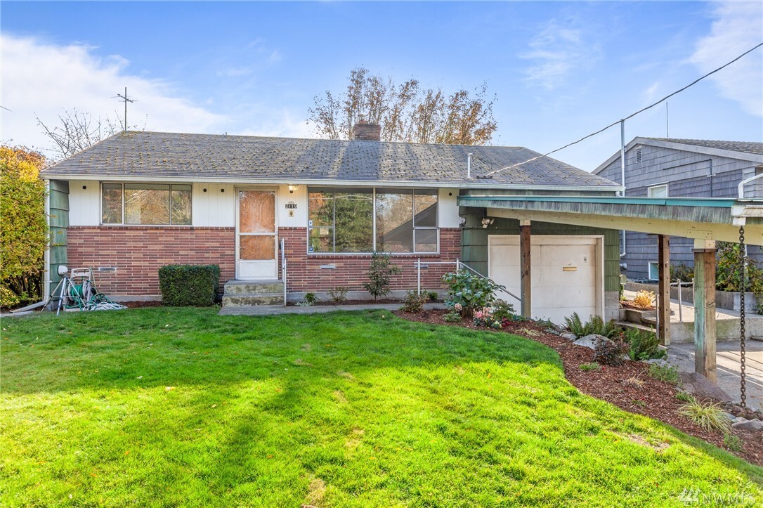 Property Photo:  2119 N 92nd Street  WA 98103 
