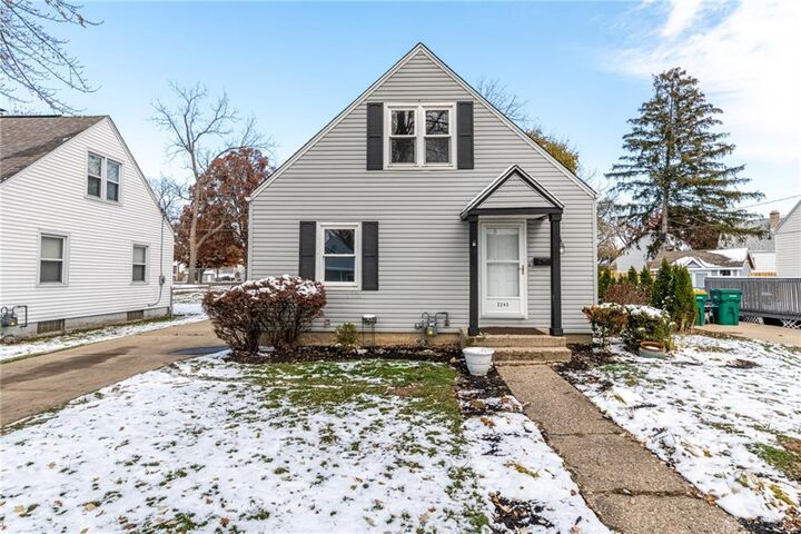 2243 E Bataan Drive  Kettering OH 45420 photo