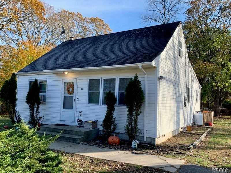 Property Photo:  58 Wavecrest Drive  NY 11951 