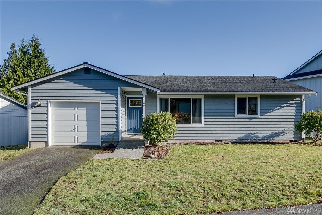 Property Photo: 729 96th Avenue NE WA 98258