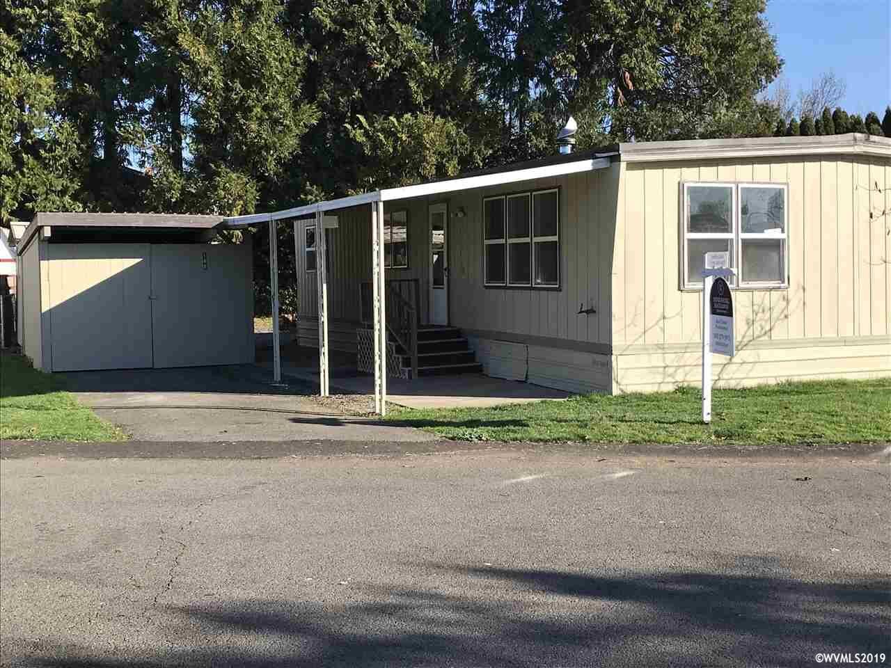 Property Photo: 148 47th Av NE OR 97301-5208