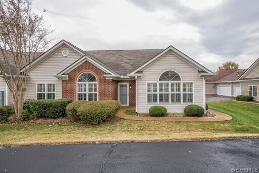 Property Photo: 14102 Norwood Pond Lane VA 23112