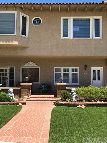 Property Photo: 218 Roycroft Avenue CA 90803