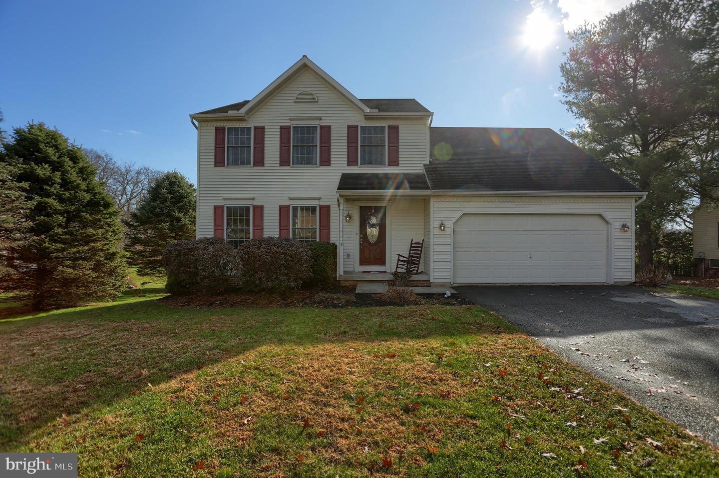 Property Photo: 34 Whipporwill Drive PA 17603