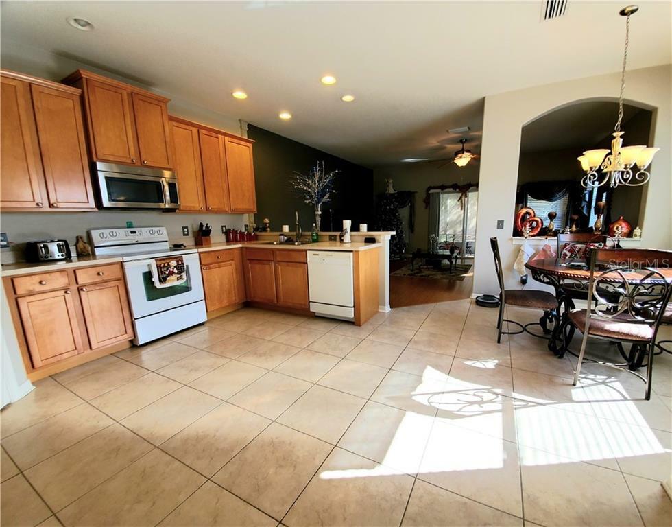 Property Photo:  12826 Belvedere Song Way  FL 33578 